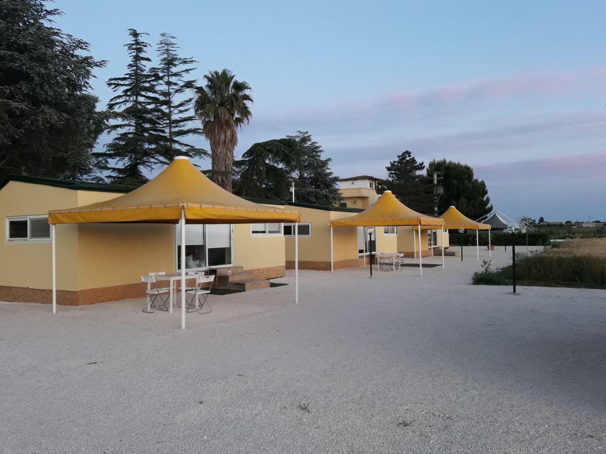 Agriturismo L' Annunziata ลิซซาโน ภายนอก รูปภาพ