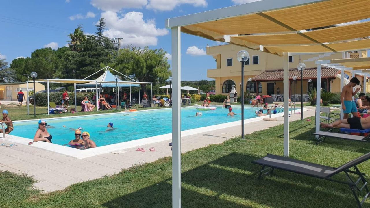 Agriturismo L' Annunziata ลิซซาโน ภายนอก รูปภาพ